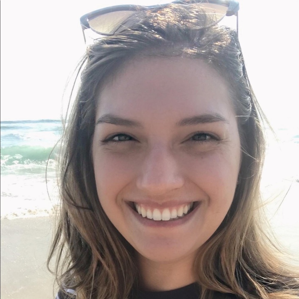 Meet your Posher, Laura